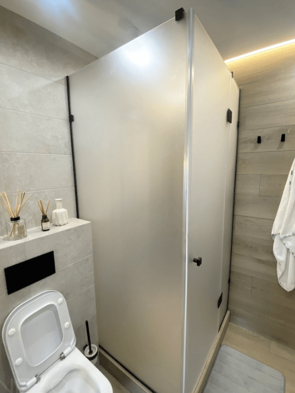 dushevie-matovoe-steklo